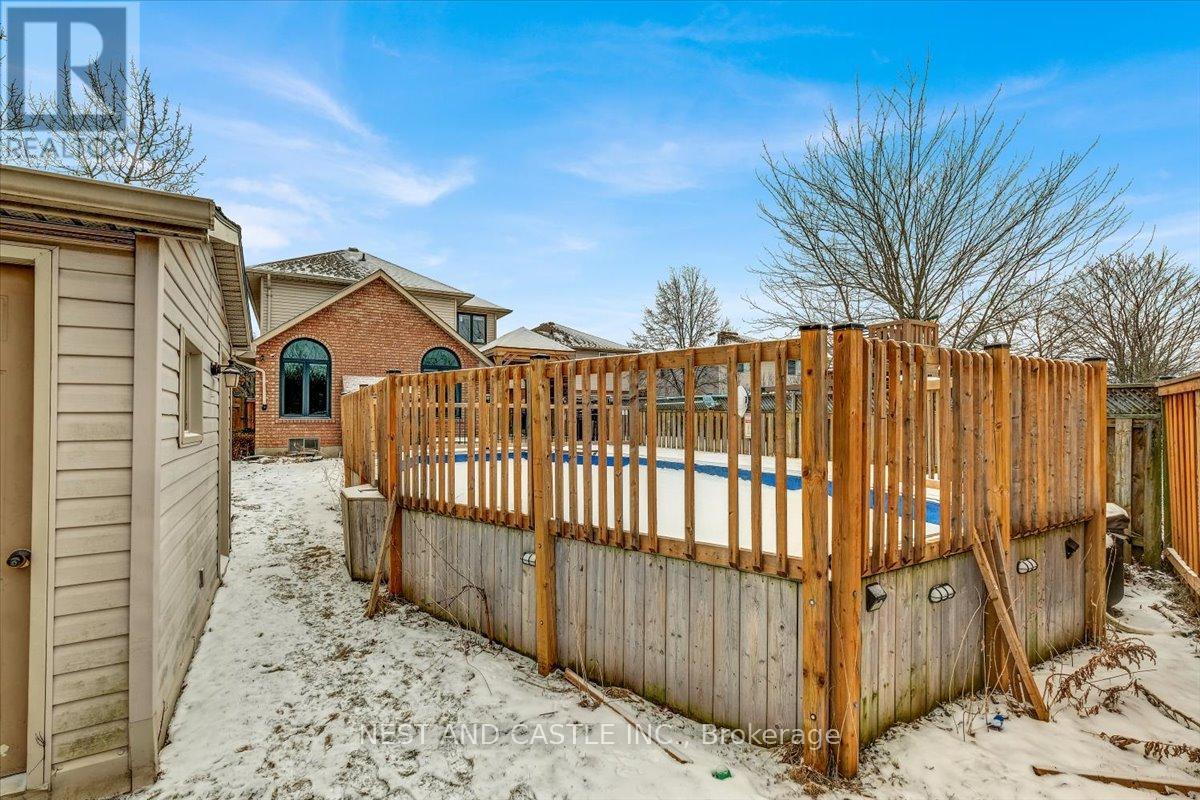 13 Treeview Court, Hamilton, Ontario  L8J 3R7 - Photo 46 - X13830052