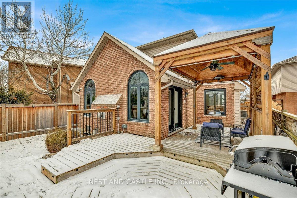 13 Treeview Court, Hamilton, Ontario  L8J 3R7 - Photo 47 - X13830052