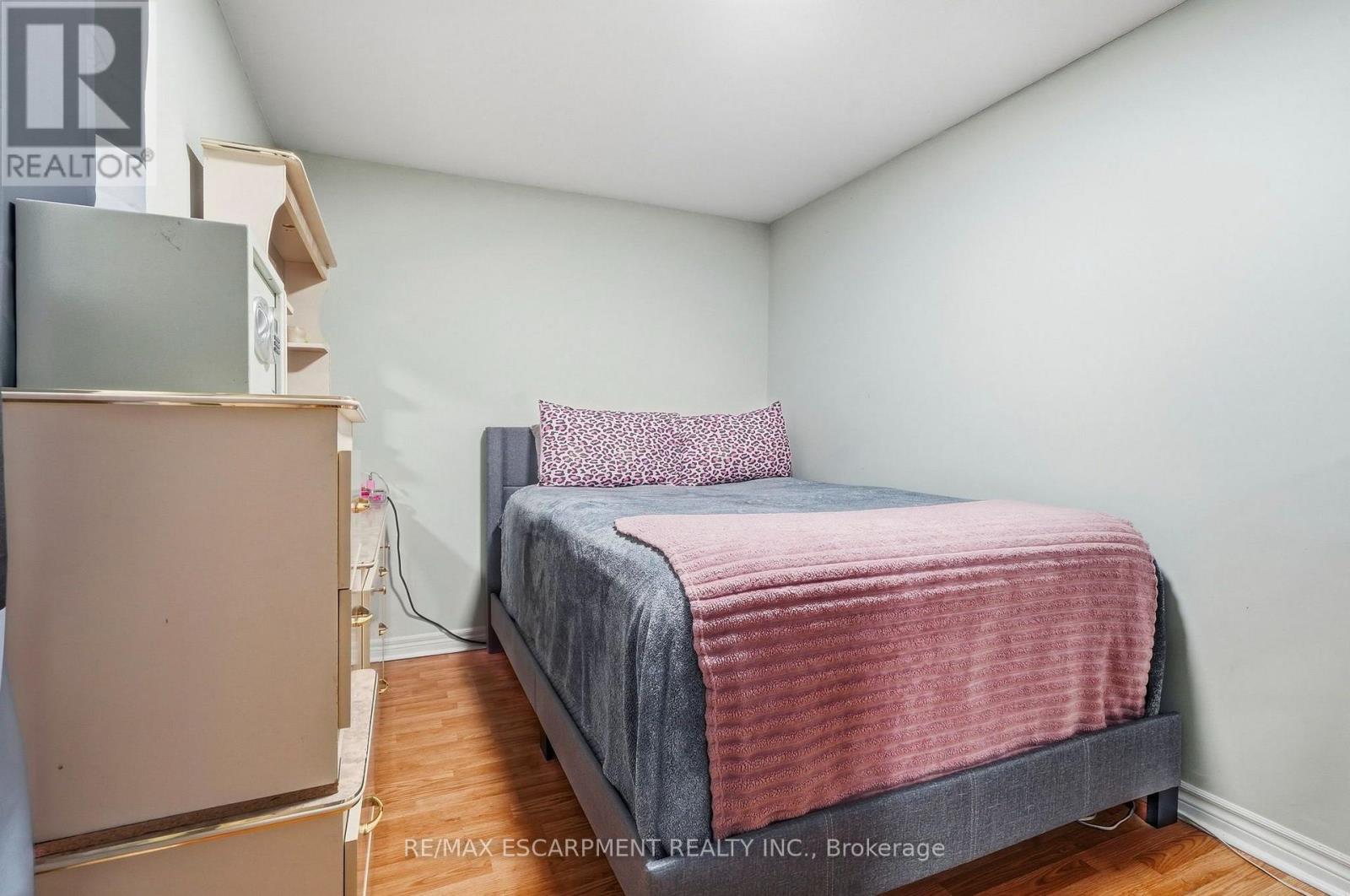 31 Peachwood Crescent, Hamilton, Ontario  L8E 5Z7 - Photo 32 - X13830082