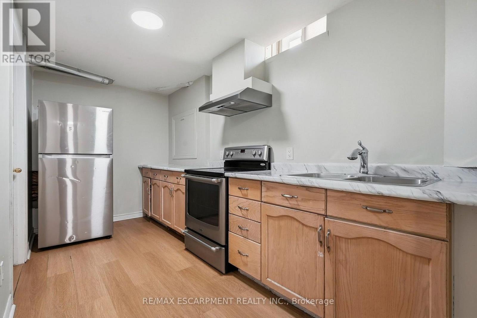 31 Peachwood Crescent, Hamilton, Ontario  L8E 5Z7 - Photo 36 - X13830082