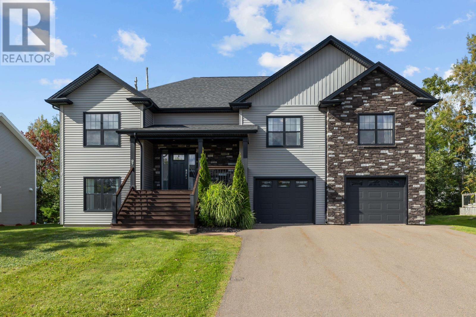 97 Nash Drive, Charlottetown, Prince Edward Island  C1E 3H7 - Photo 1 - 202624403