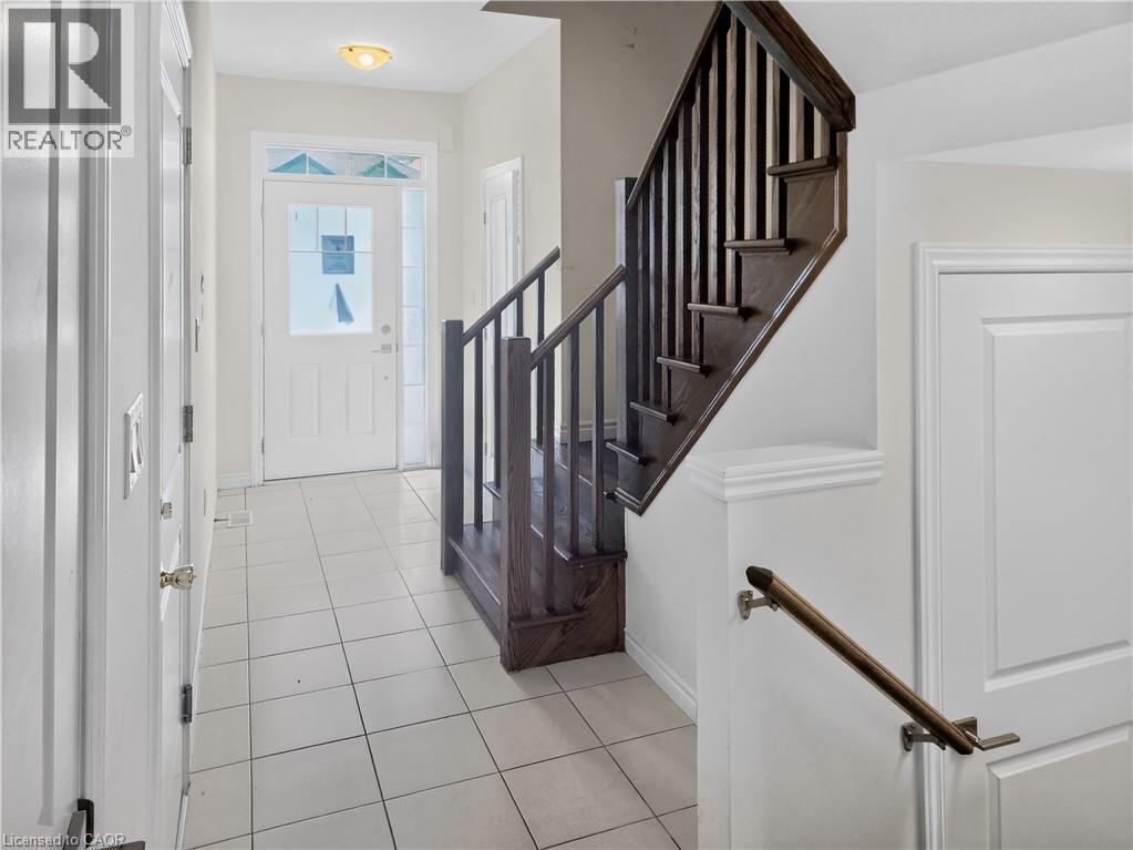 2c Vic Chambers Place, Paris, Ontario  N3L 0E7 - Photo 2 - 40863209