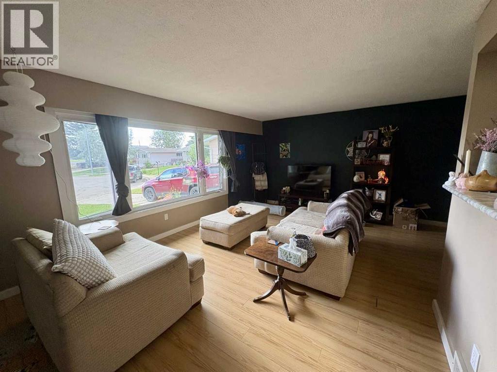 3410 51A Avenue Lloydminster Alberta Canada T9V1E8 3