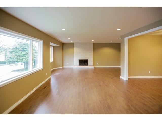 10663 138 Street, Surrey, British Columbia  V3T 4K7 - Photo 3 - R3169535