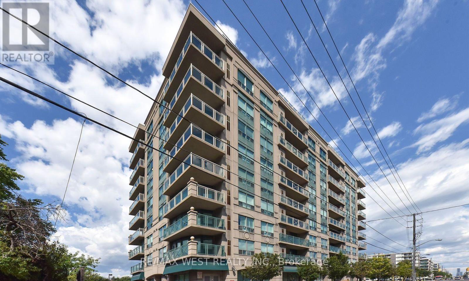 705 - 920 SHEPPARD AVENUE E, Toronto, Ontario