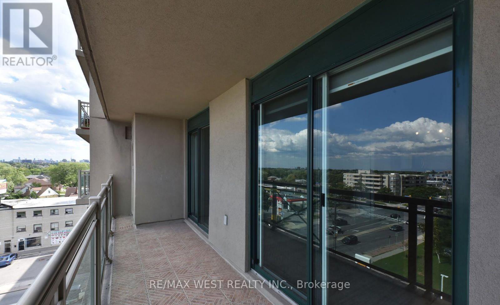705 - 920 Sheppard Avenue E, Toronto, Ontario  M3H 0A2 - Photo 35 - C13828244