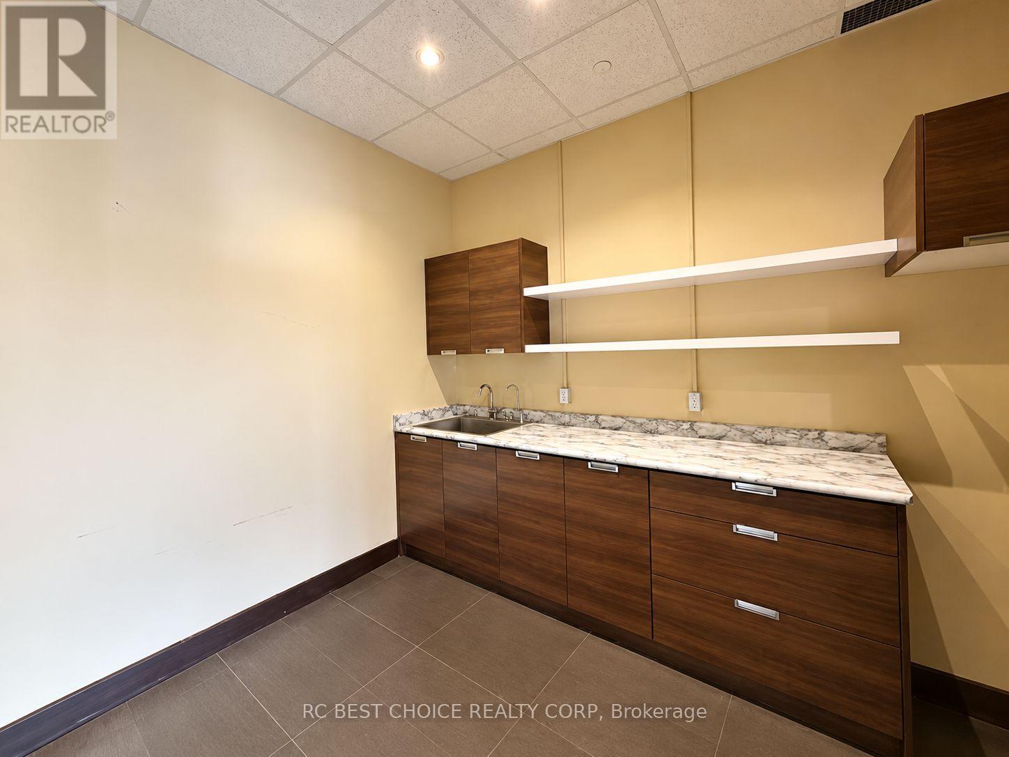 201 - 20 Gibson Drive, Markham, Ontario  L3R 0M7 - Photo 13 - N13830028