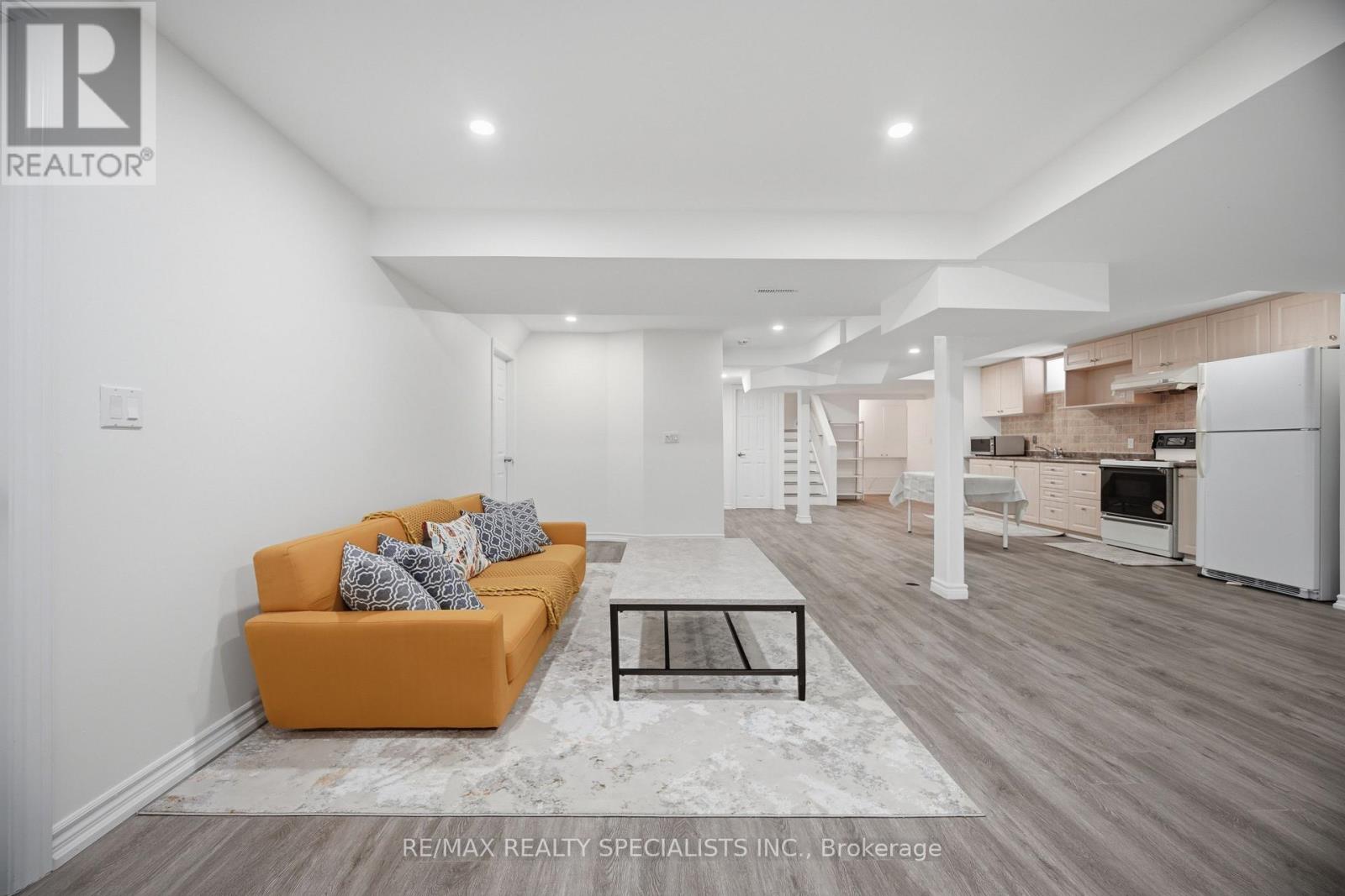 57 Fairview Road W, Mississauga, Ontario  L5B 1K7 - Photo 38 - W13040146