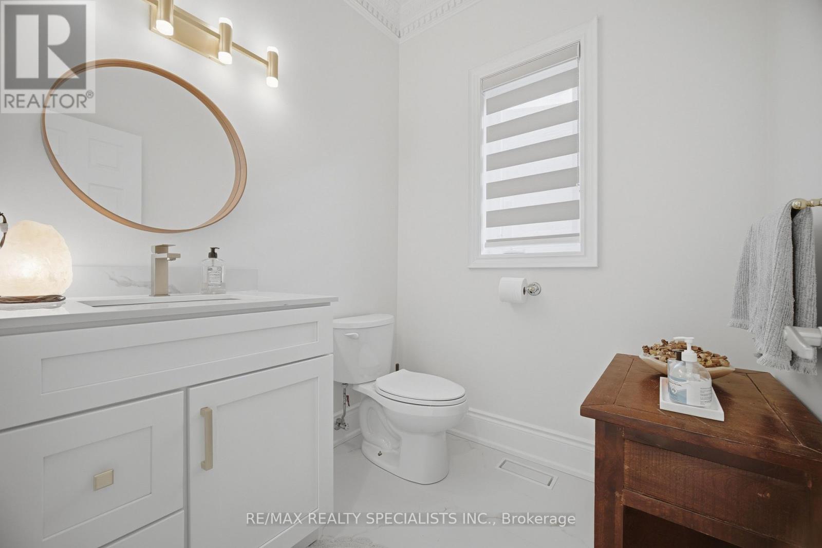 57 Fairview Road W, Mississauga, Ontario  L5B 1K7 - Photo 19 - W13040146