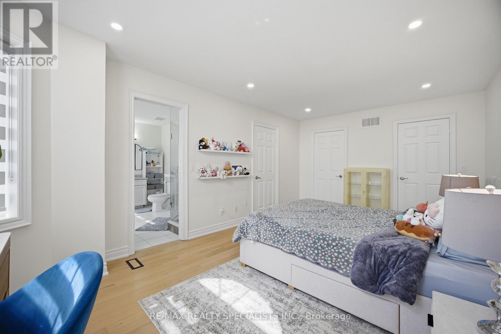 57 Fairview Road W, Mississauga, Ontario  L5B 1K7 - Photo 28 - W13040146