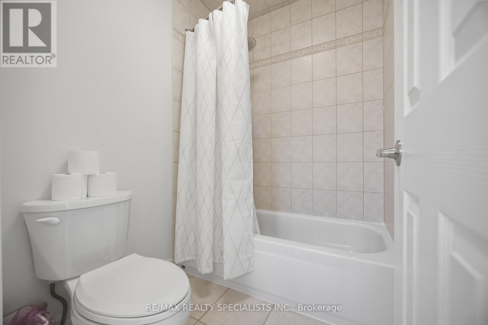 57 Fairview Road W, Mississauga, Ontario  L5B 1K7 - Photo 32 - W13040146