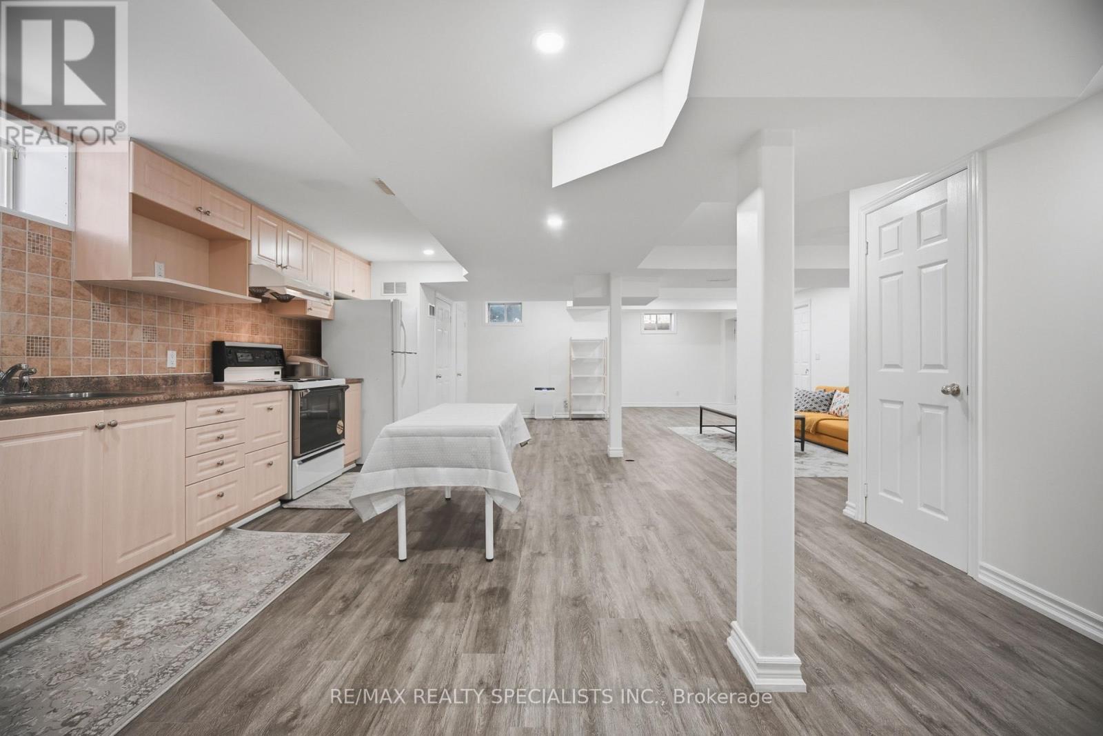 57 Fairview Road W, Mississauga, Ontario  L5B 1K7 - Photo 36 - W13040146