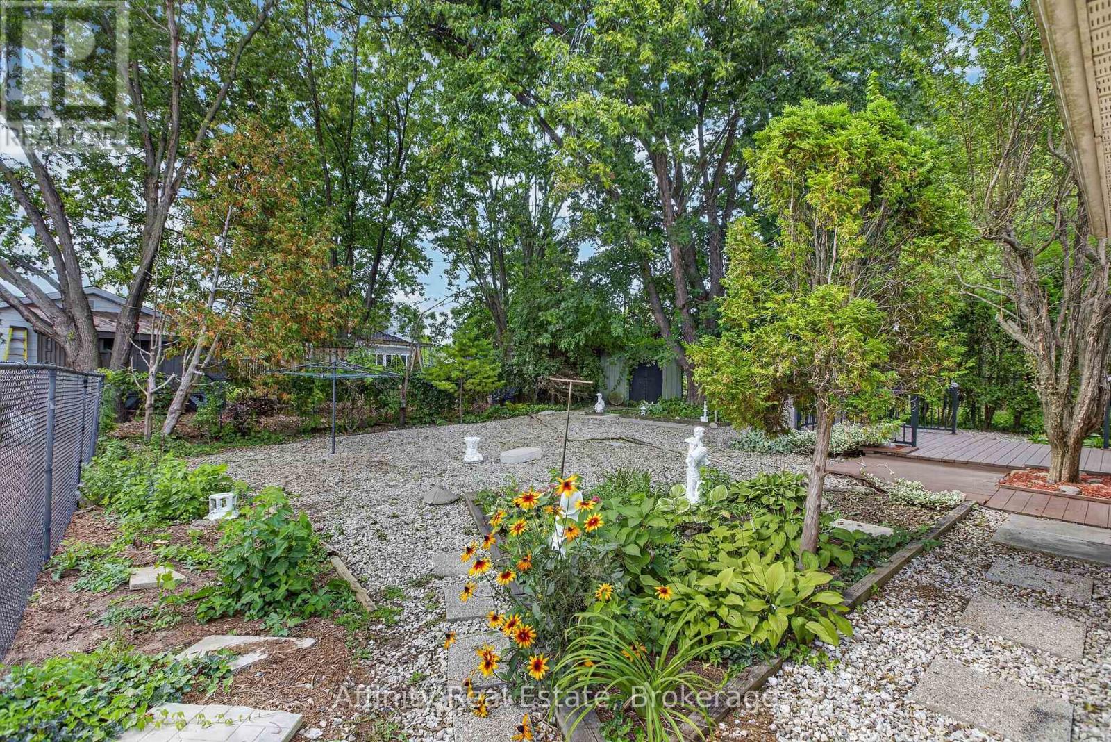 344 Driftwood Drive, Kitchener, Ontario  N2N 1Y7 - Photo 46 - X13822134