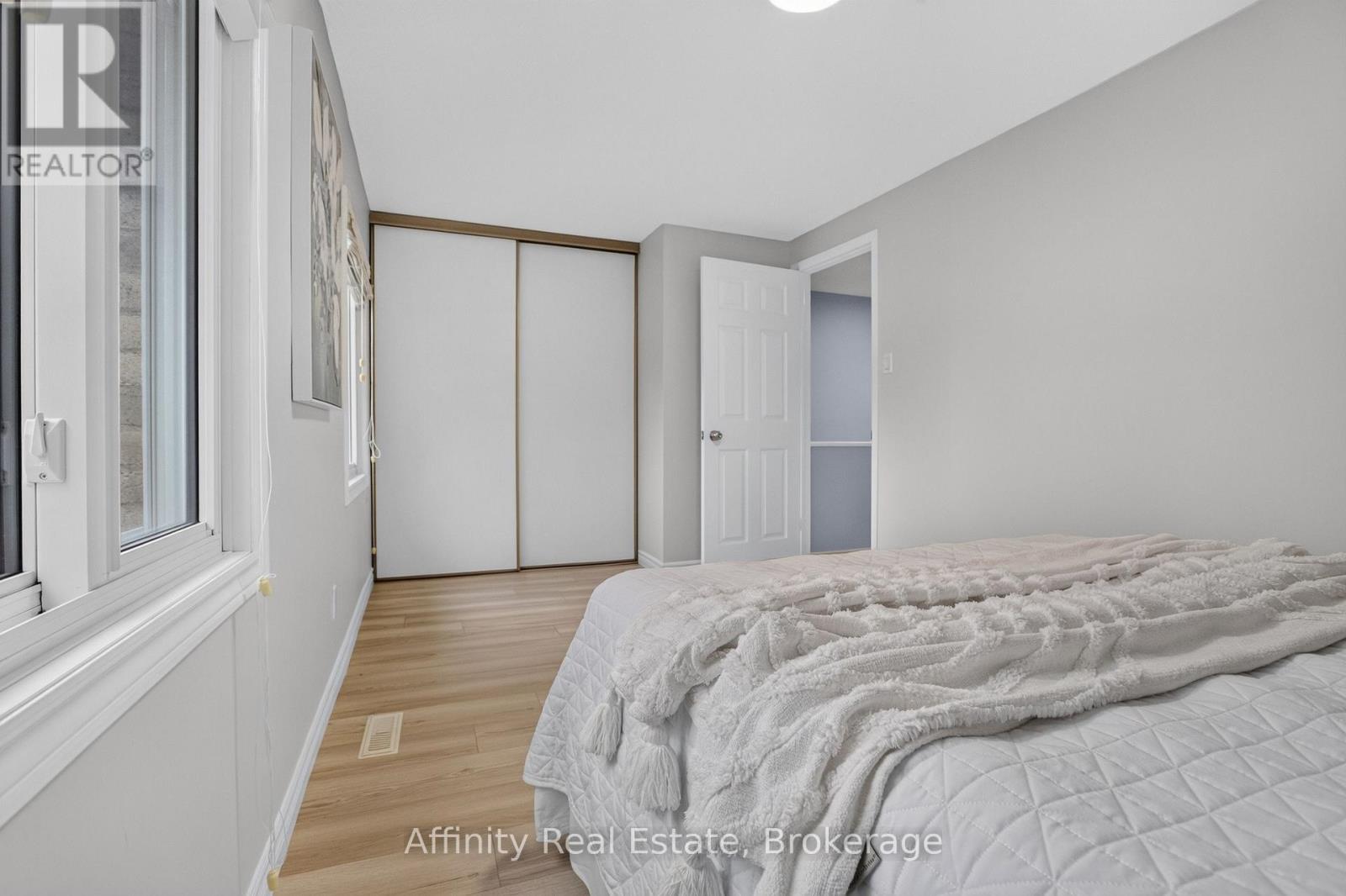 344 Driftwood Drive, Kitchener, Ontario  N2N 1Y7 - Photo 31 - X13822134