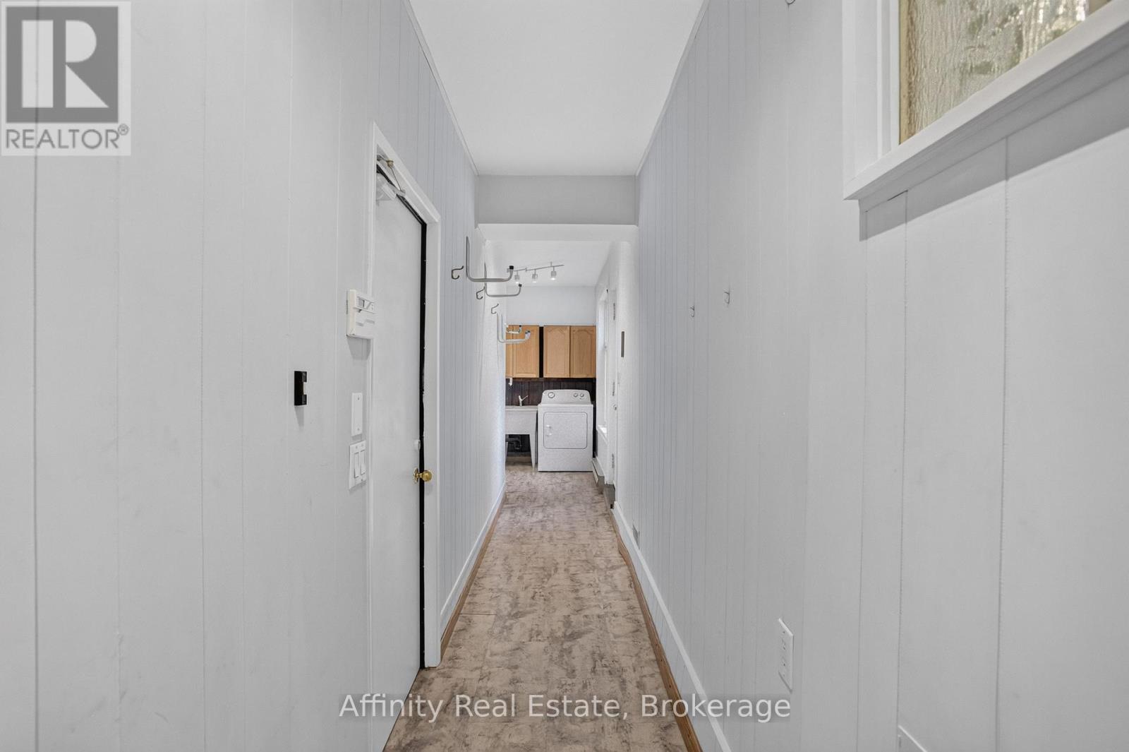 344 Driftwood Drive, Kitchener, Ontario  N2N 1Y7 - Photo 23 - X13822134