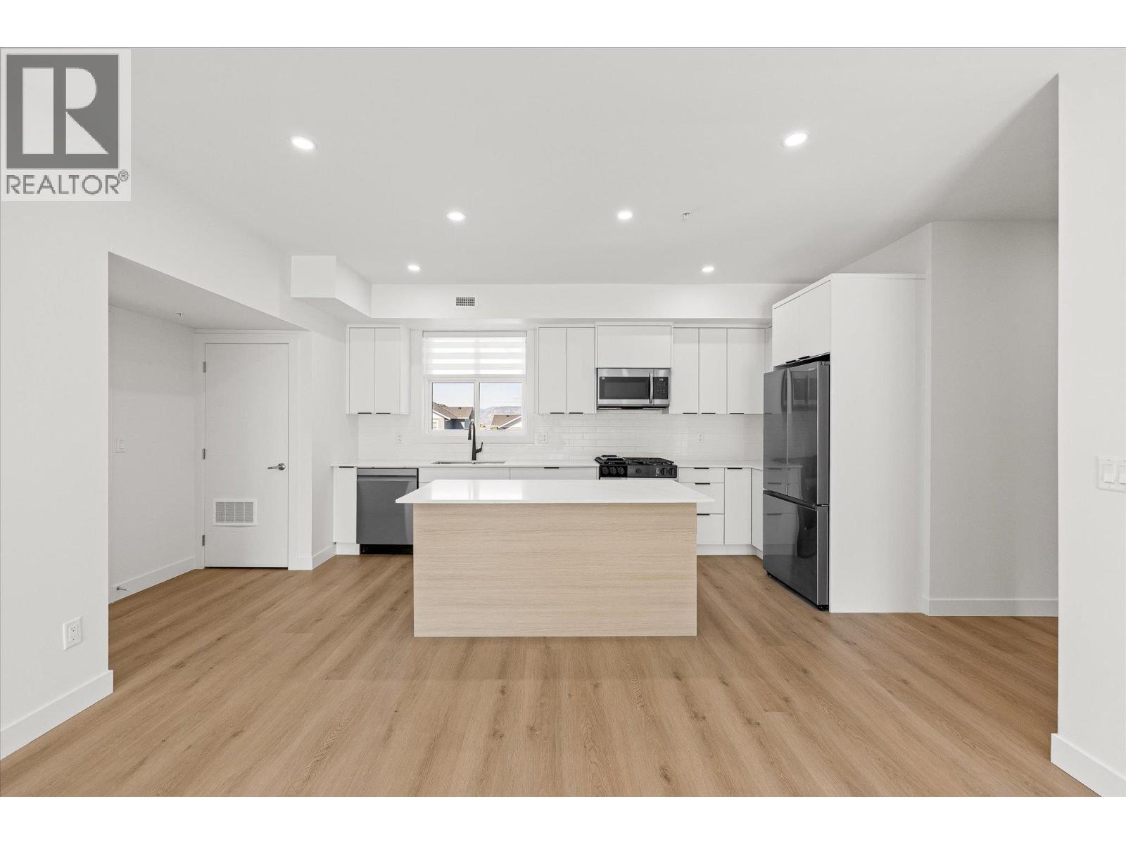 5300 Main Street Unit# 204, Kelowna, British Columbia V1W 0C1 - Photo 6 - 10401502