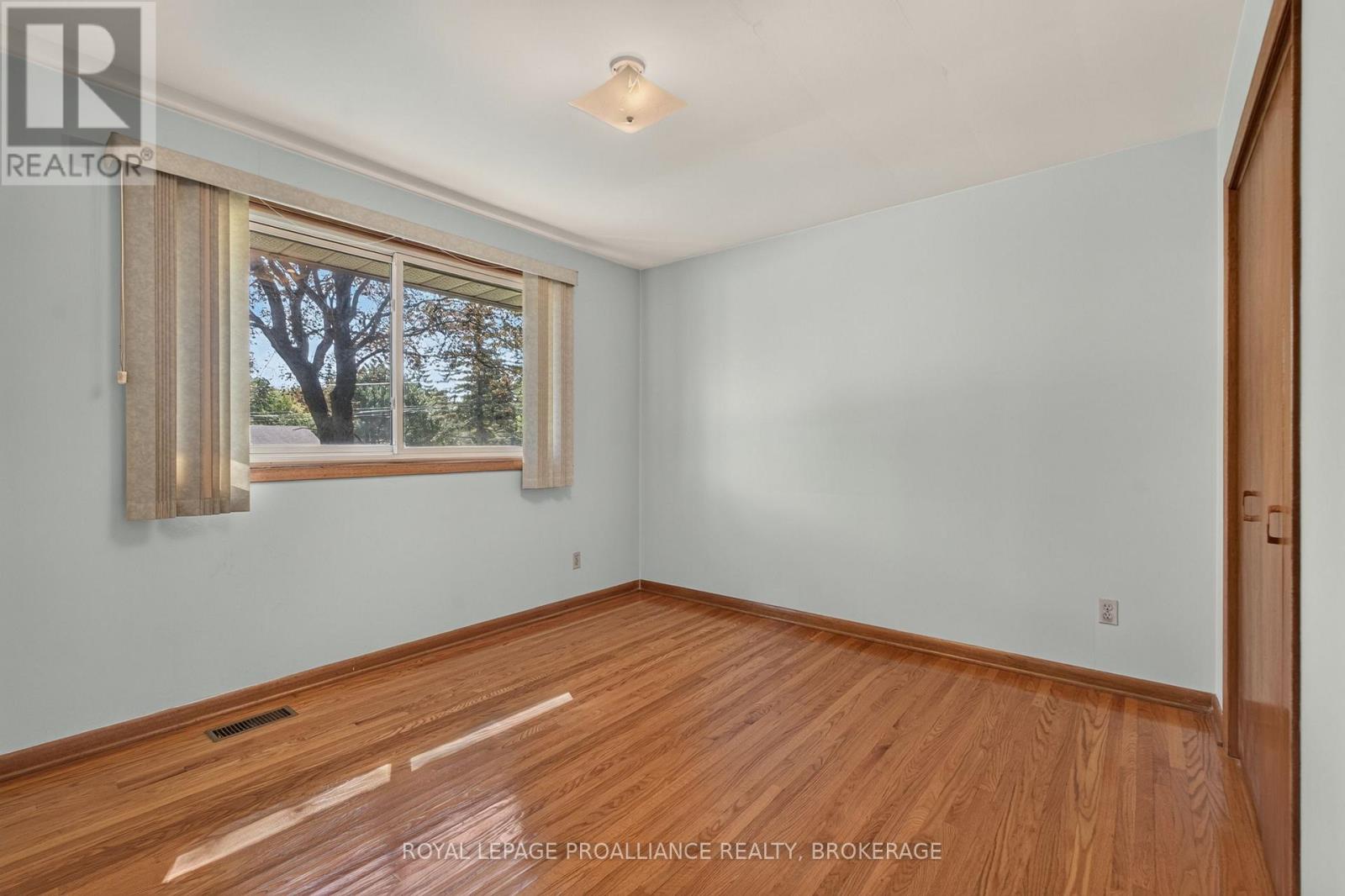 9 Dianna Street, Kingston, Ontario  K7L 4V1 - Photo 20 - X13829764