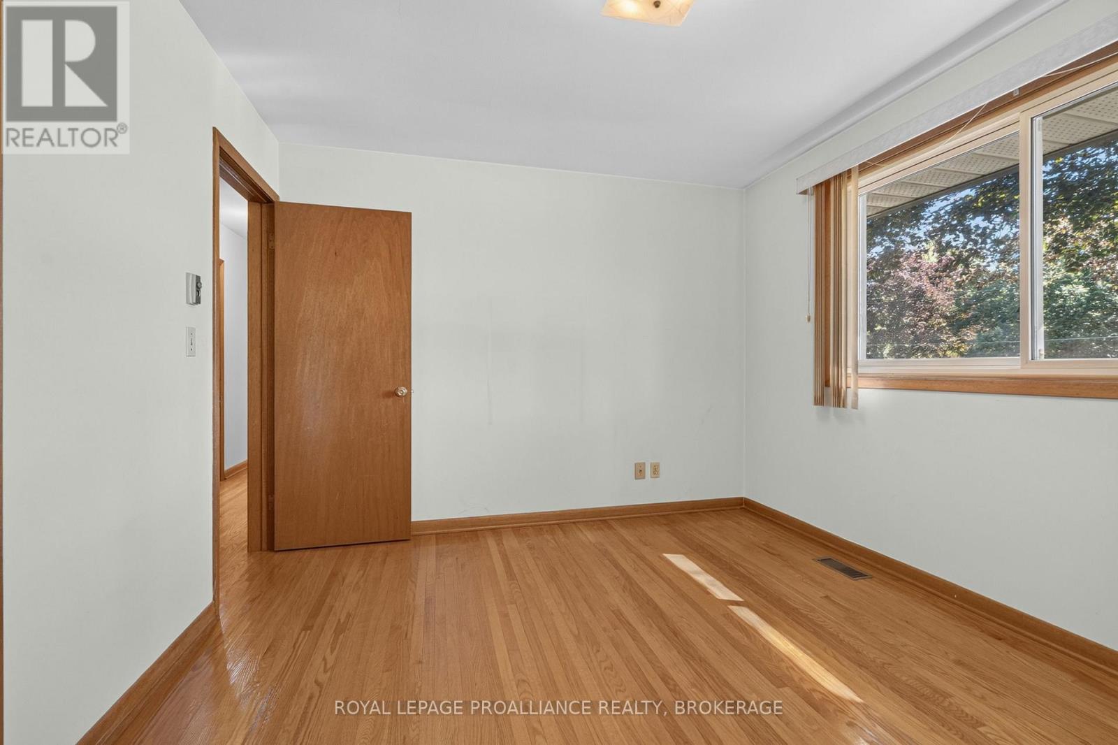 9 Dianna Street, Kingston, Ontario  K7L 4V1 - Photo 22 - X13829764