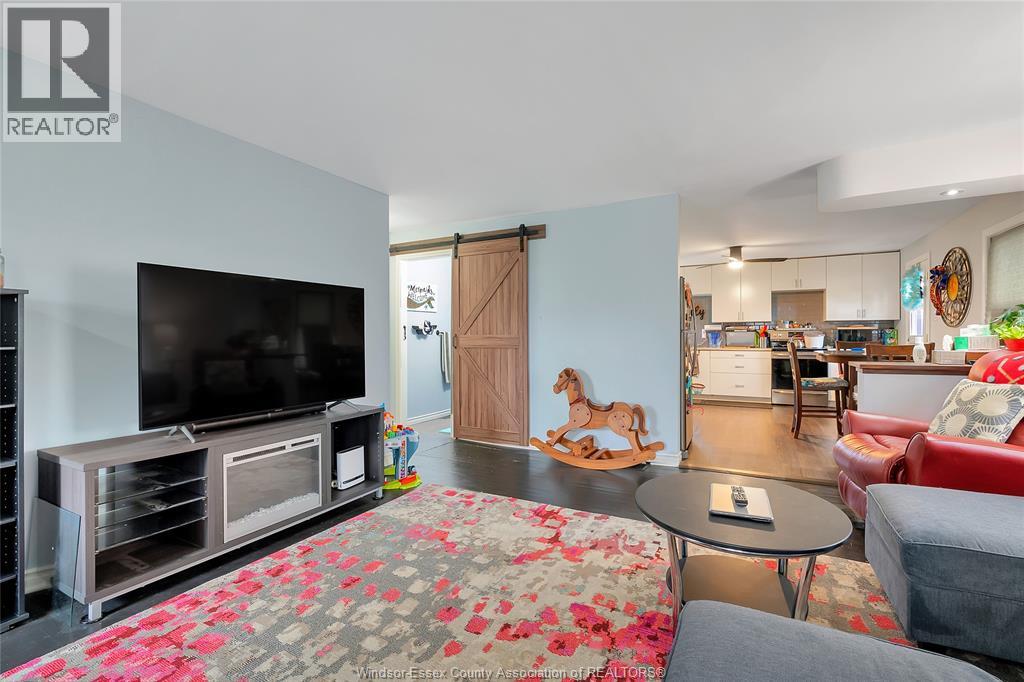 721 Lens Avenue, Windsor, Ontario  N8W 1L1 - Photo 6 - 26023641