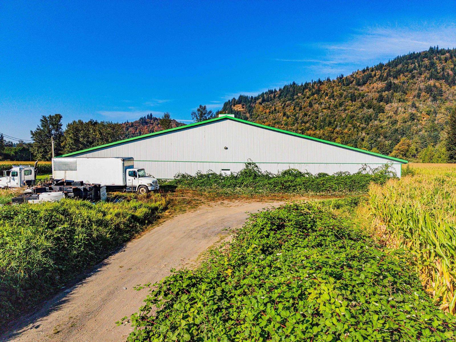 38620 No. 4 Road, Abbotsford, British Columbia  V3G 2G2 - Photo 8 - C8082329