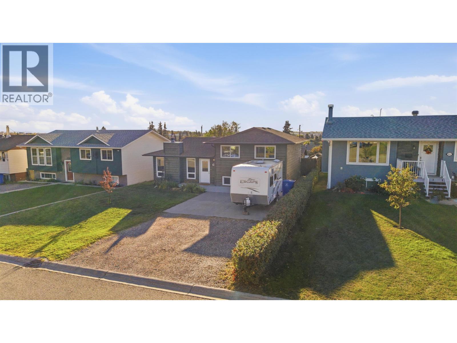 9008 87 Street, Fort St. John, British Columbia  V1J 5H4 - Photo 3 - R3169635