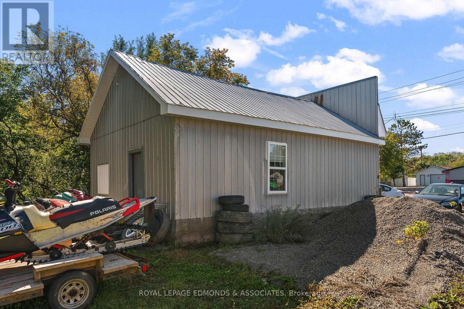 1198 Haley Road, Whitewater Region, Ontario  K0J 1Y0 - Photo 17 - X13830158