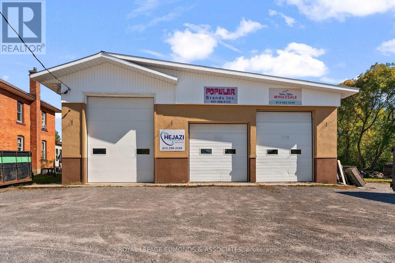 1198 Haley Road, Whitewater Region, Ontario  K0J 1Y0 - Photo 2 - X13830158
