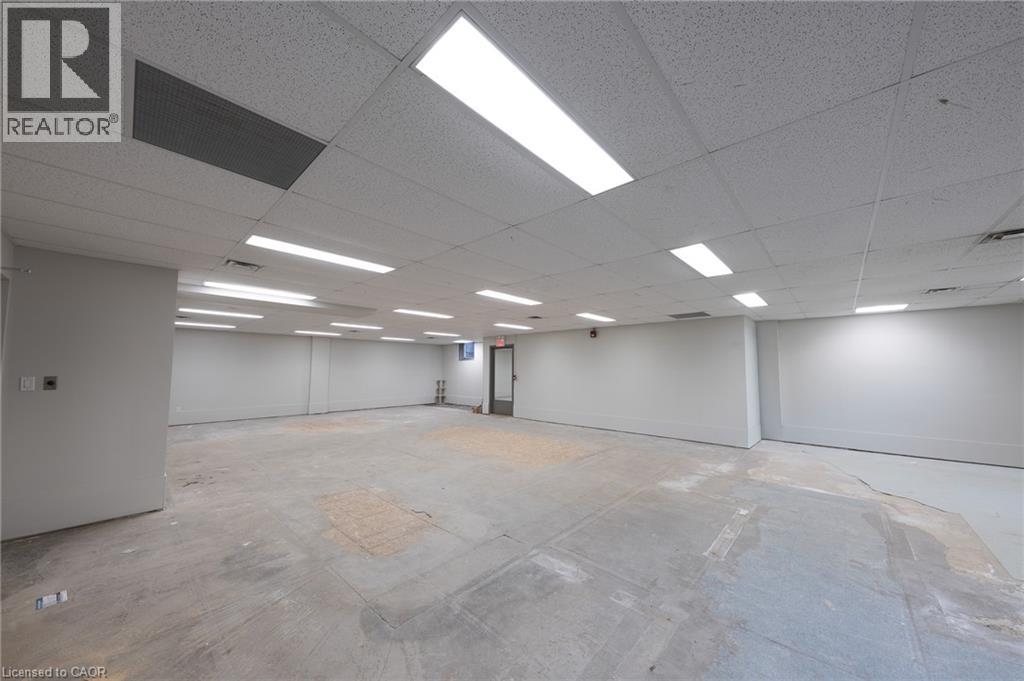 1955 King Street E Unit# B2, Hamilton, Ontario  L8K 1W2 - Photo 3 - 40866372