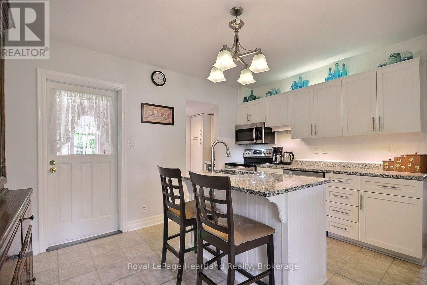 169 Ontario Street, Central Huron, Ontario  N0M 1L0 - Photo 18 - X13626554