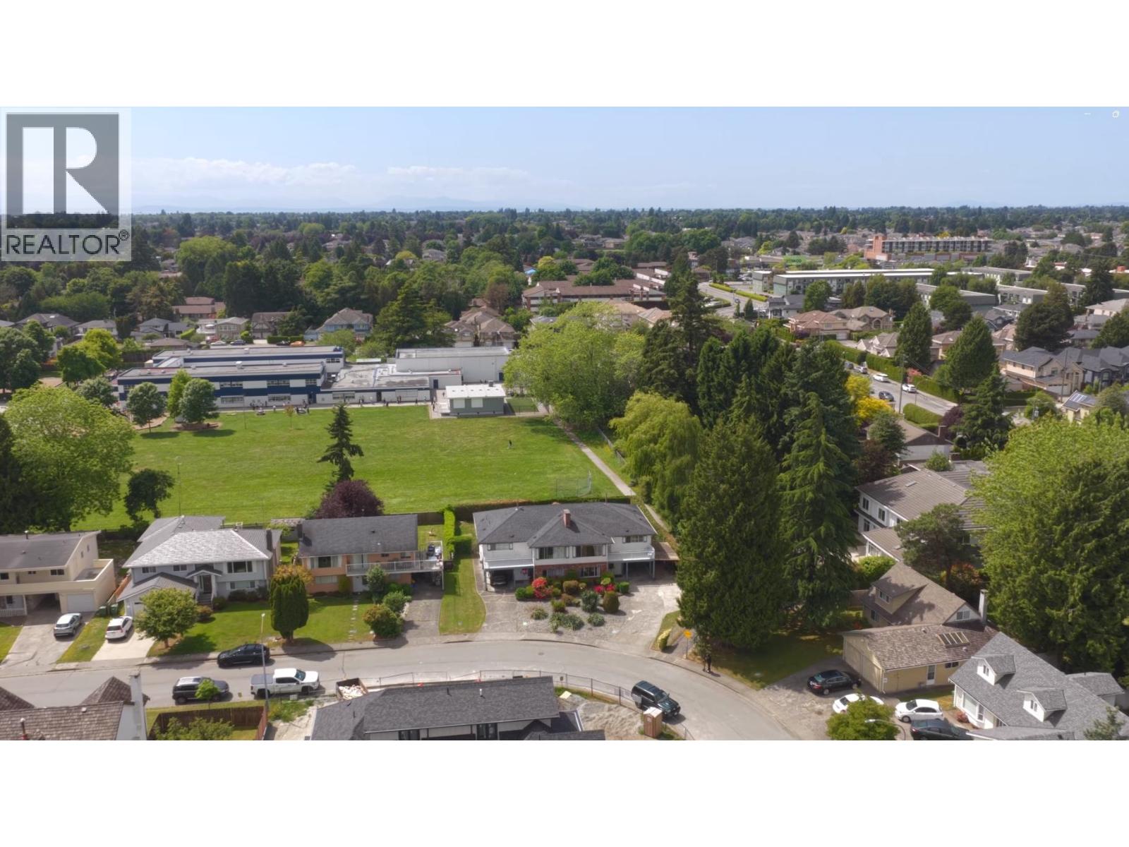 10151 Rosedene Crescent, Richmond, British Columbia  V7A 2P6 - Photo 2 - R3169657