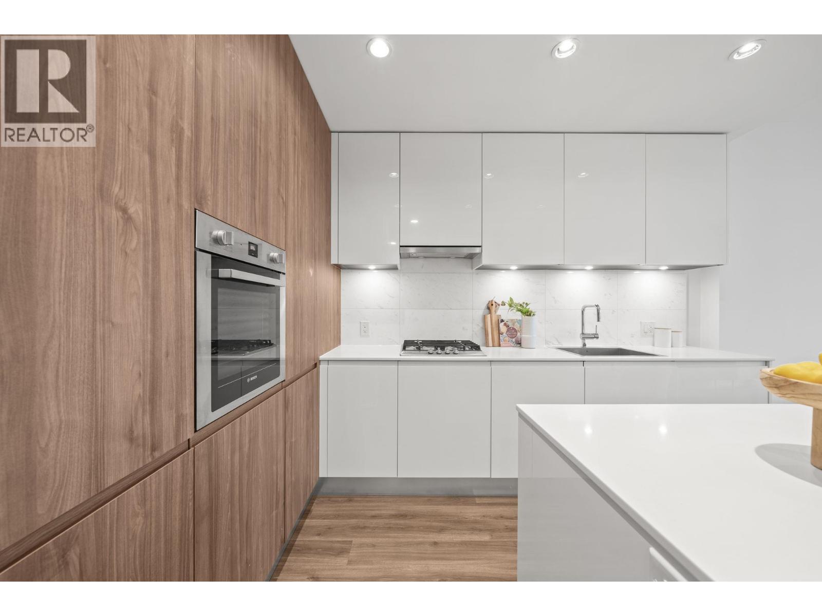 2208 4650 Brentwood Boulevard, Burnaby, British Columbia  V5C 0M3 - Photo 12 - R3169674