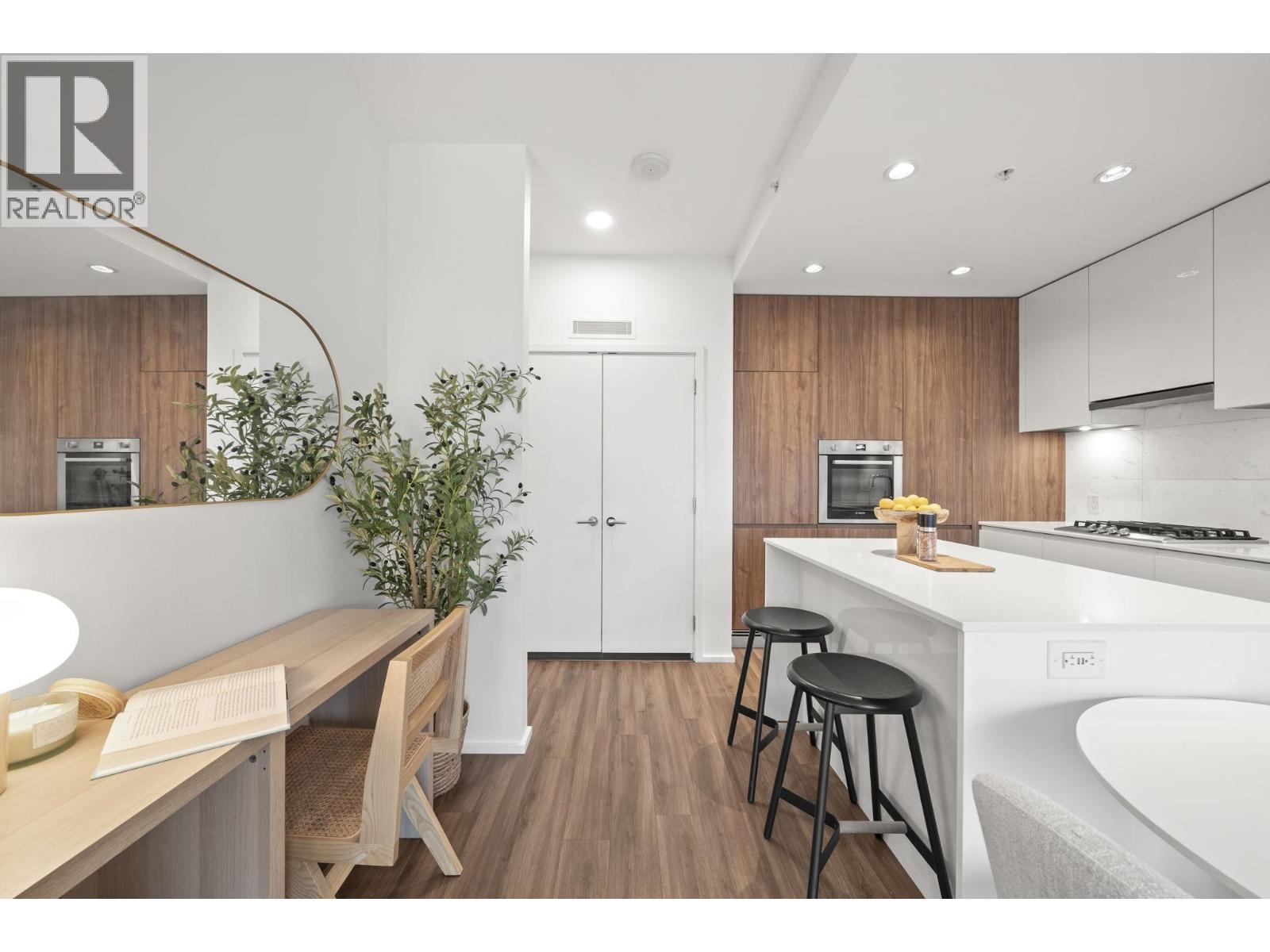 2208 4650 Brentwood Boulevard, Burnaby, British Columbia  V5C 0M3 - Photo 15 - R3169674