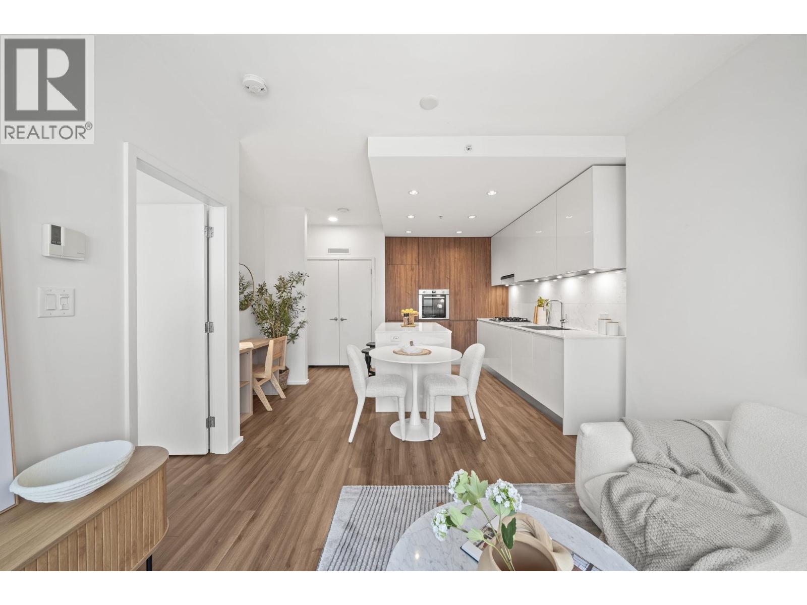 2208 4650 Brentwood Boulevard, Burnaby, British Columbia  V5C 0M3 - Photo 5 - R3169674