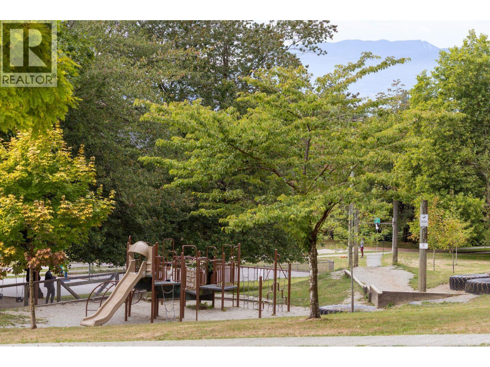 3882 Welwyn Street, Vancouver, British Columbia  V5N 3Y9 - Photo 37 - R3169683