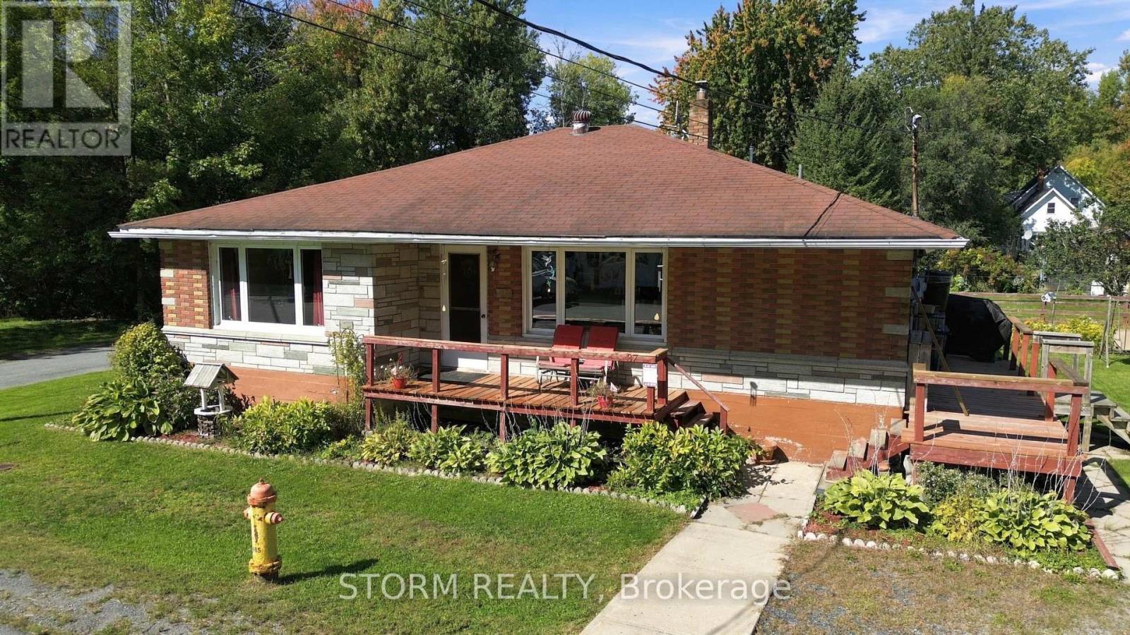 37 Oak Street, South Glengarry, Ontario  K0C 1N0 - Photo 5 - X13830138
