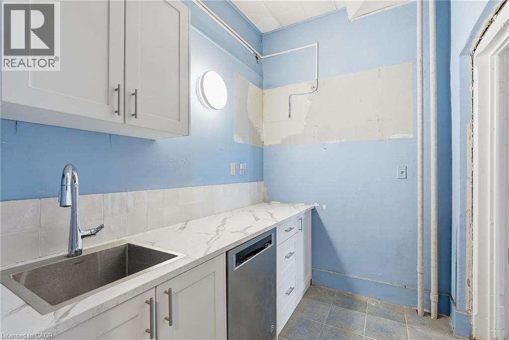 191 James Street S Unit# Main Level, Hamilton, Ontario  L8P 3A8 - Photo 17 - 40866622