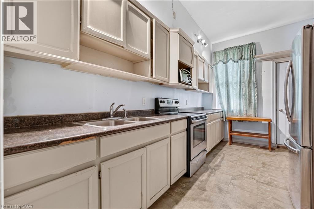 199 N Locke Street N, Hamilton, Ontario  L8R 3B1 - Photo 15 - 40866533