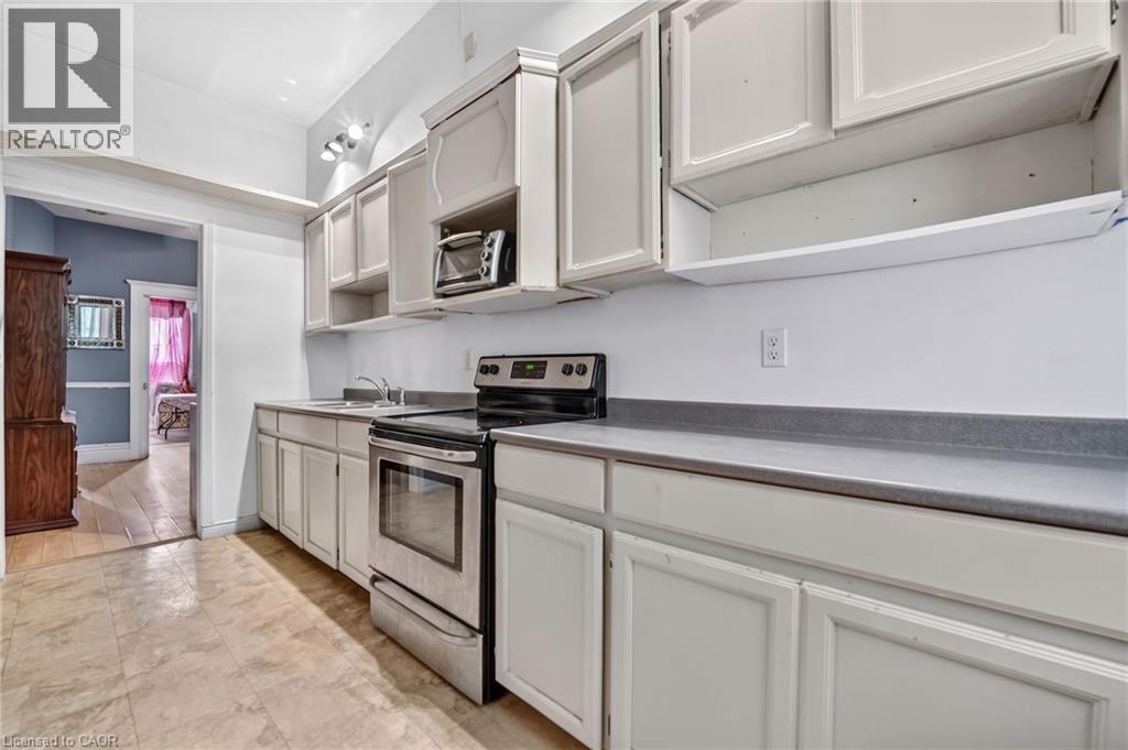 199 N Locke Street N, Hamilton, Ontario  L8R 3B1 - Photo 16 - 40866533