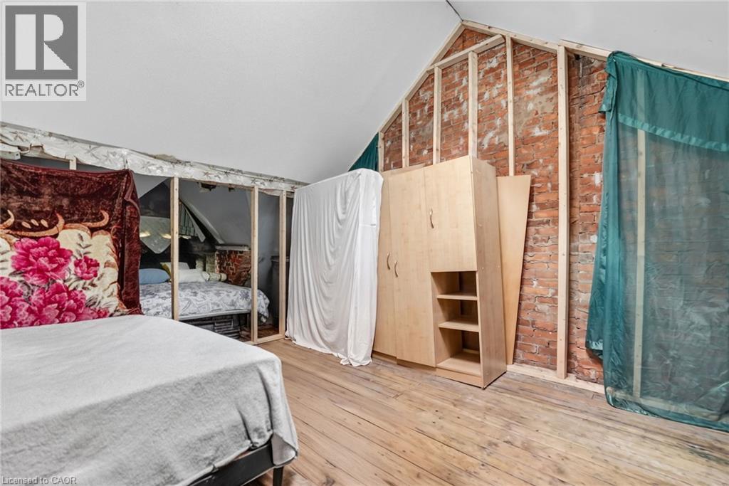 199 N Locke Street N, Hamilton, Ontario  L8R 3B1 - Photo 37 - 40866533