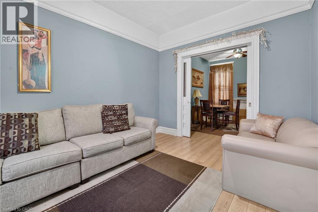 199 N Locke Street N, Hamilton, Ontario  L8R 3B1 - Photo 8 - 40866533