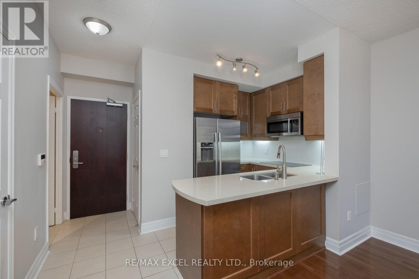 1205 - 35 Balmuto Street, Toronto, Ontario  M4Y 0A3 - Photo 5 - C13830118