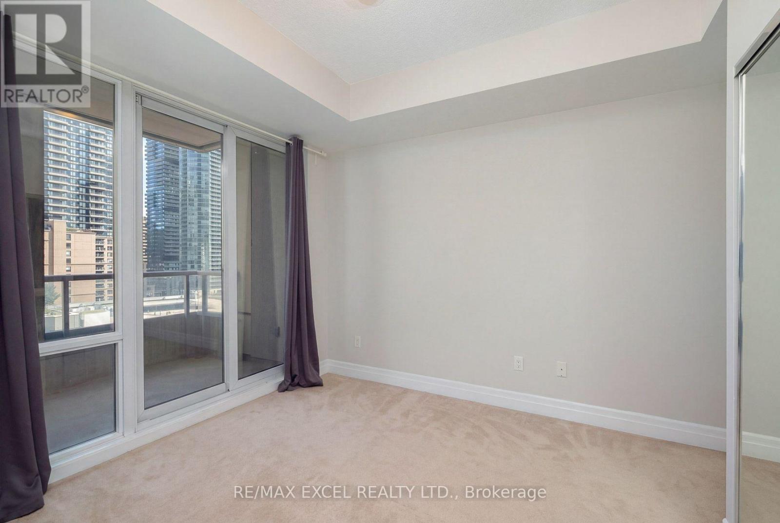 1205 - 35 Balmuto Street, Toronto, Ontario M4Y 0A3 - Photo 9 - C13830146
