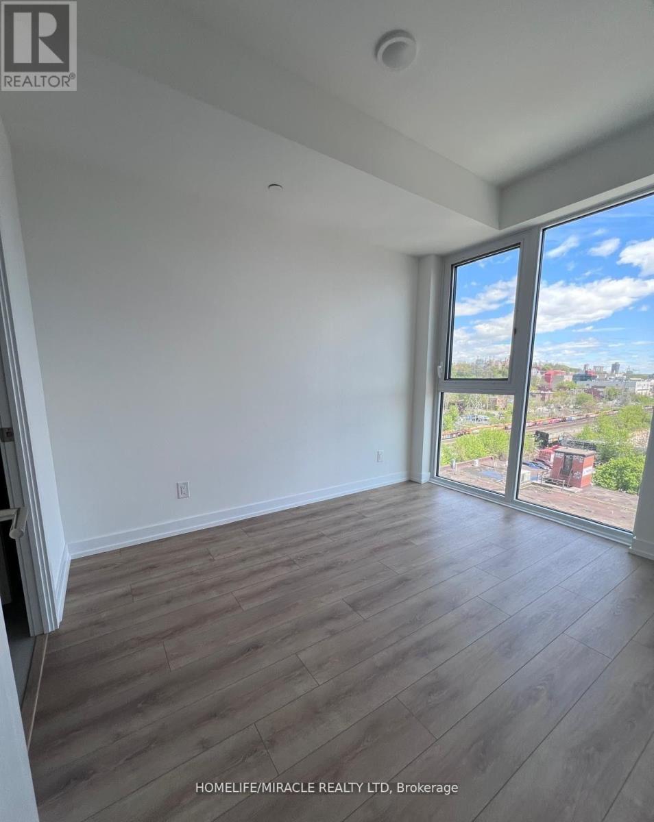 615 - 500 Dupont Street, Toronto, Ontario  M6G 0B8 - Photo 4 - C13830196
