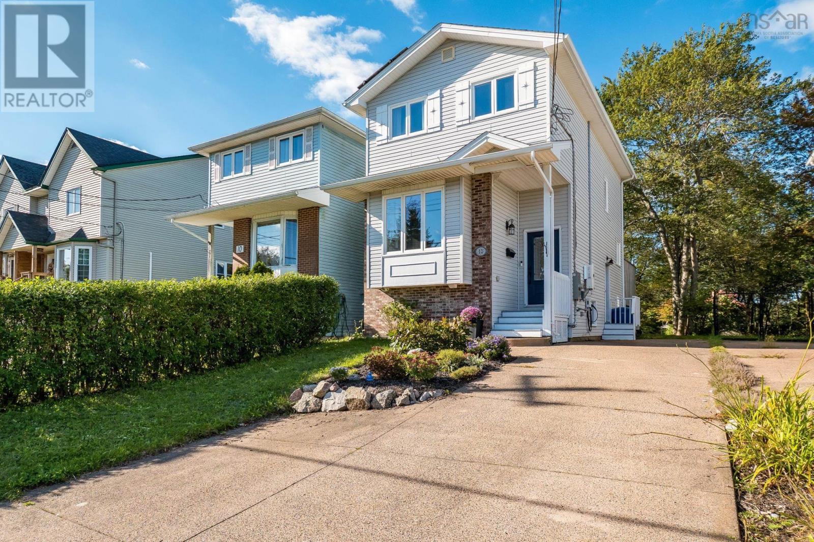 12 Governors Lake Drive, Timberlea, Nova Scotia  B3T 1N1 - Photo 2 - 202624302