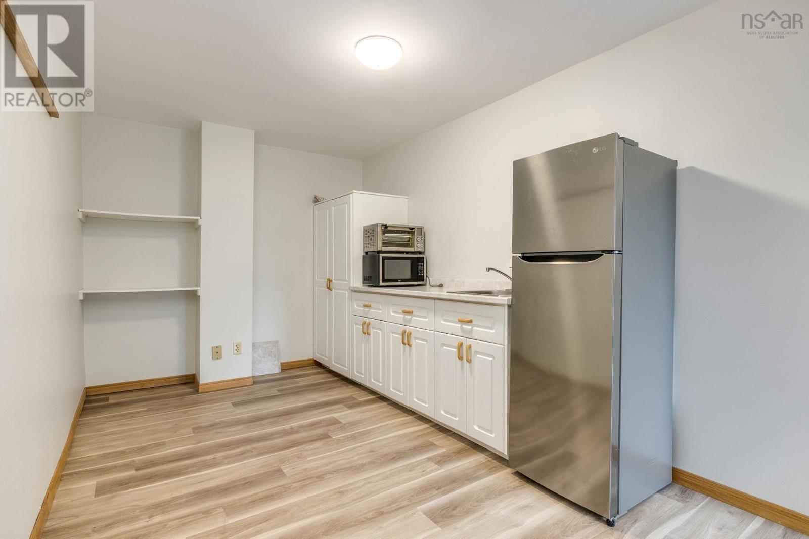 93 Regal Road, Dartmouth, Nova Scotia  B2W 4E9 - Photo 29 - 202624406