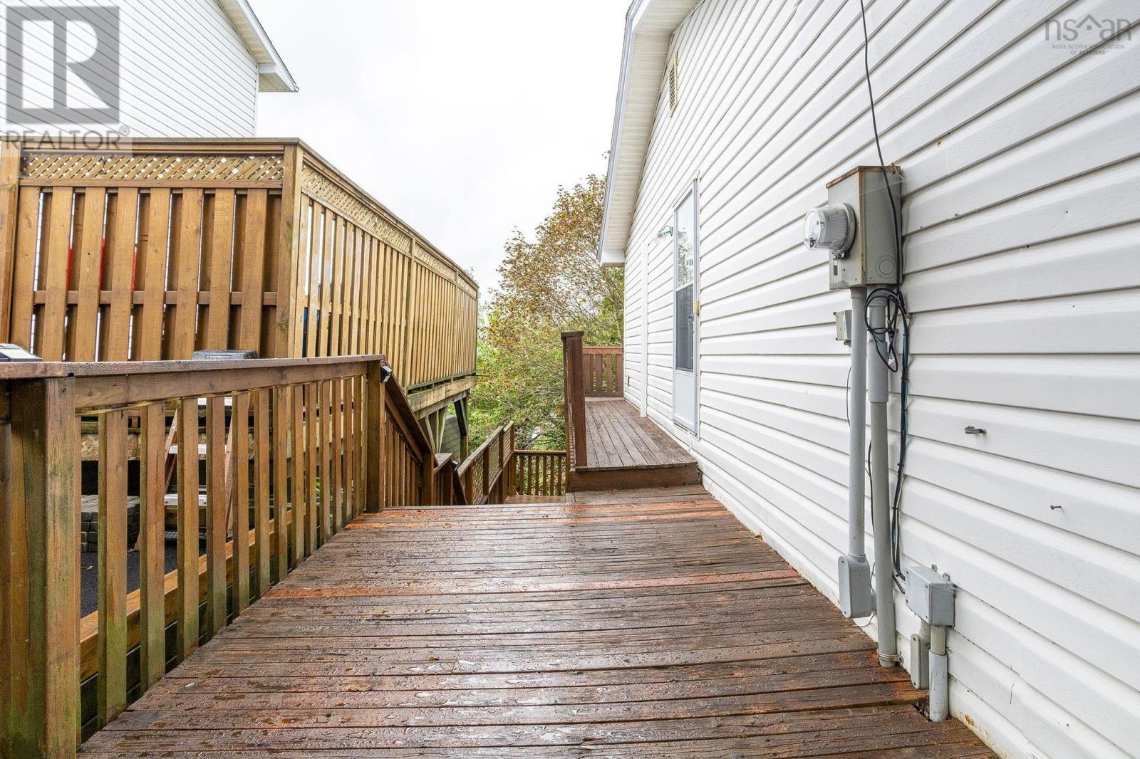 93 Regal Road, Dartmouth, Nova Scotia  B2W 4E9 - Photo 38 - 202624406