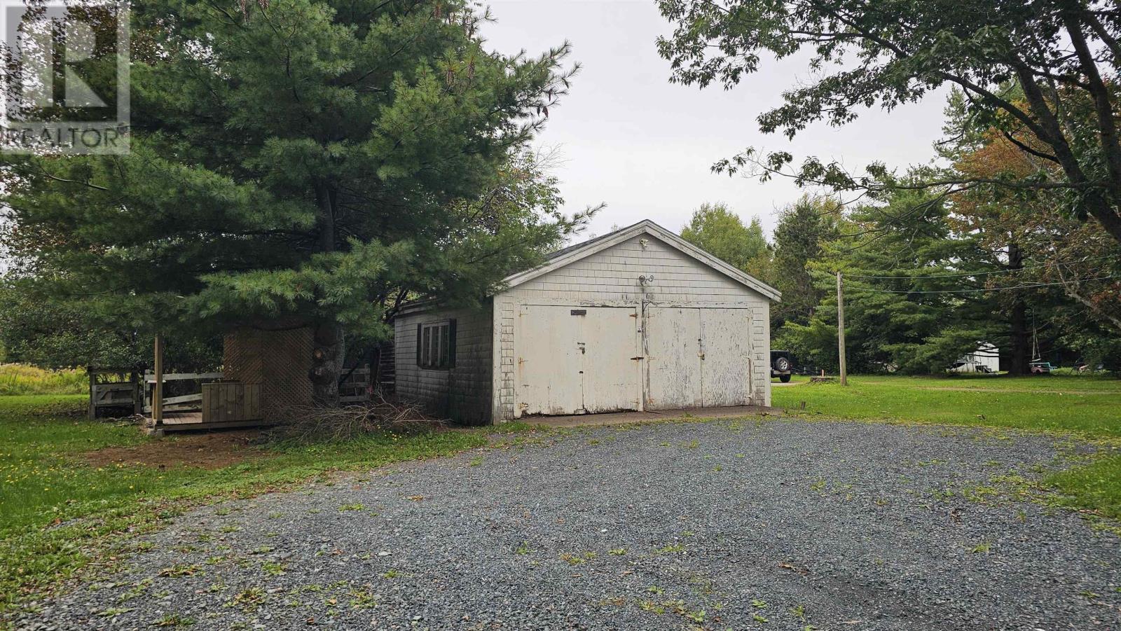 163 Pictou Road, Bible Hill, Nova Scotia  B2N 2S7 - Photo 2 - 202624409
