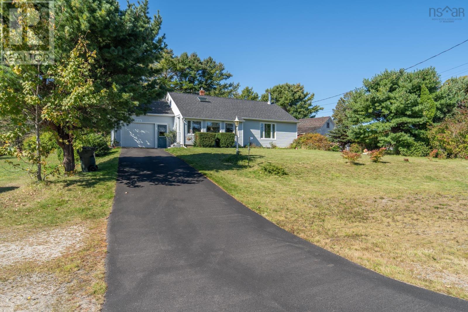2184 Highway 334, Upper Wedgeport, Nova Scotia  B0W 1B0 - Photo 2 - 202624411