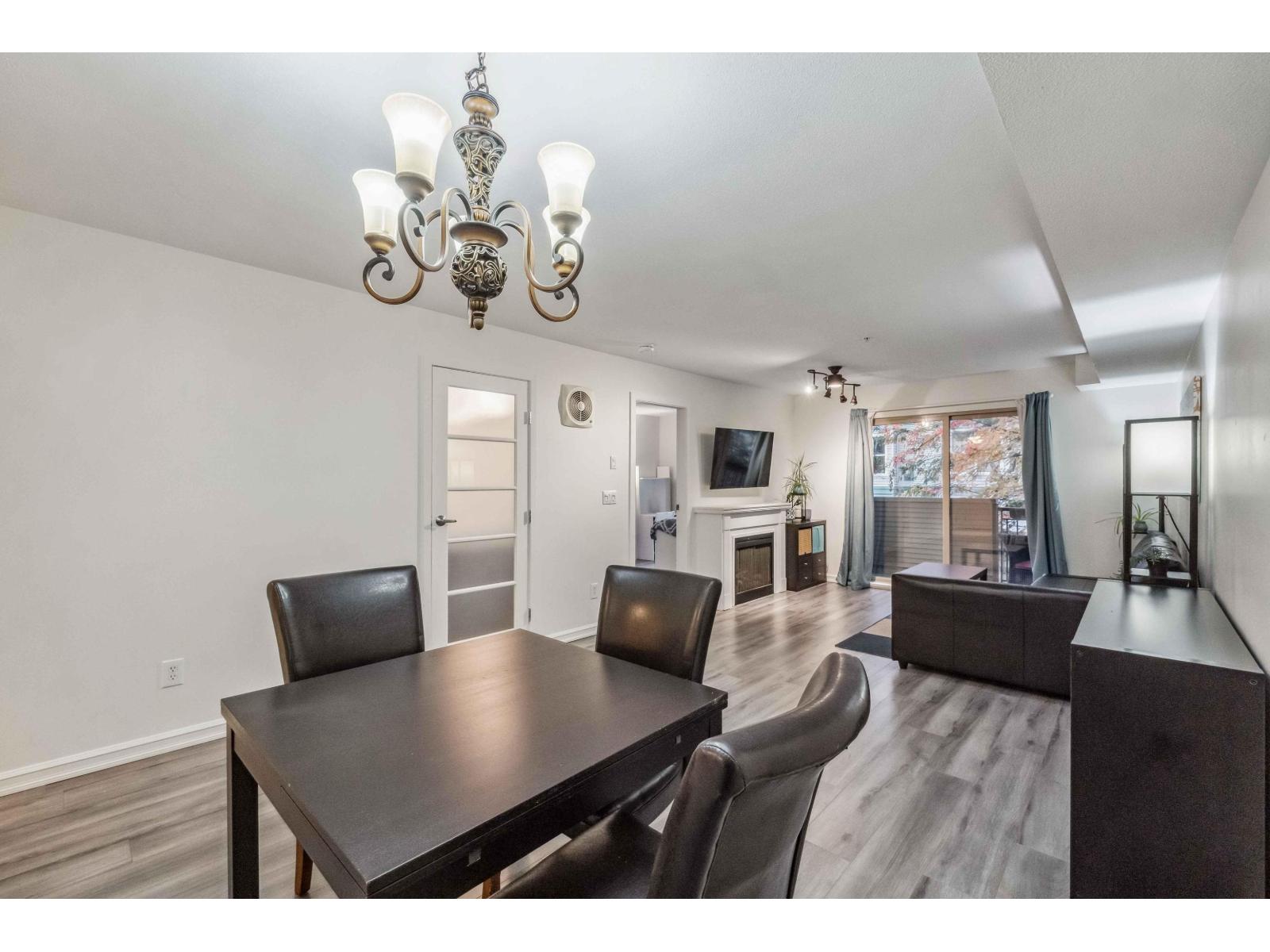 212 10088 148th Street, Surrey, British Columbia  V3R 3M9 - Photo 14 - R3163233
