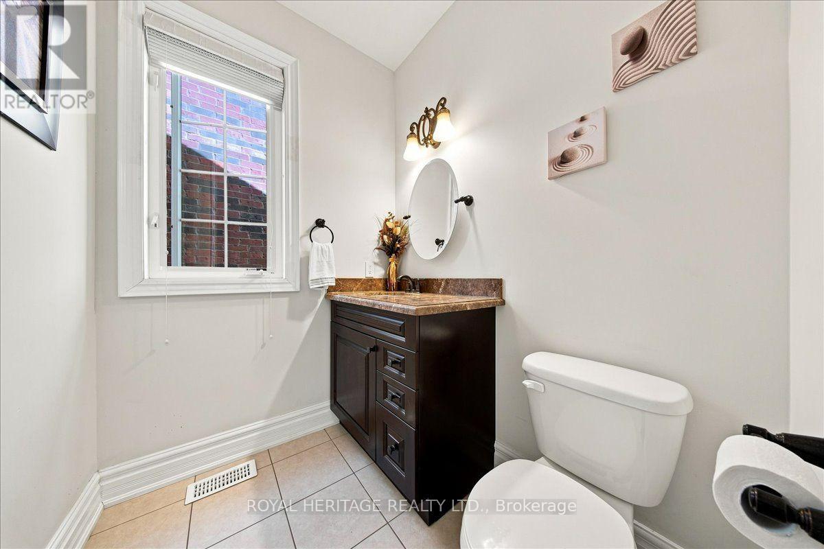 840 Stevenson Road, Oshawa, Ontario  L1J 0A2 - Photo 10 - E13830186